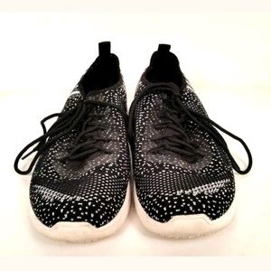 Bob's for Skechers women's size 9 (S6SM)